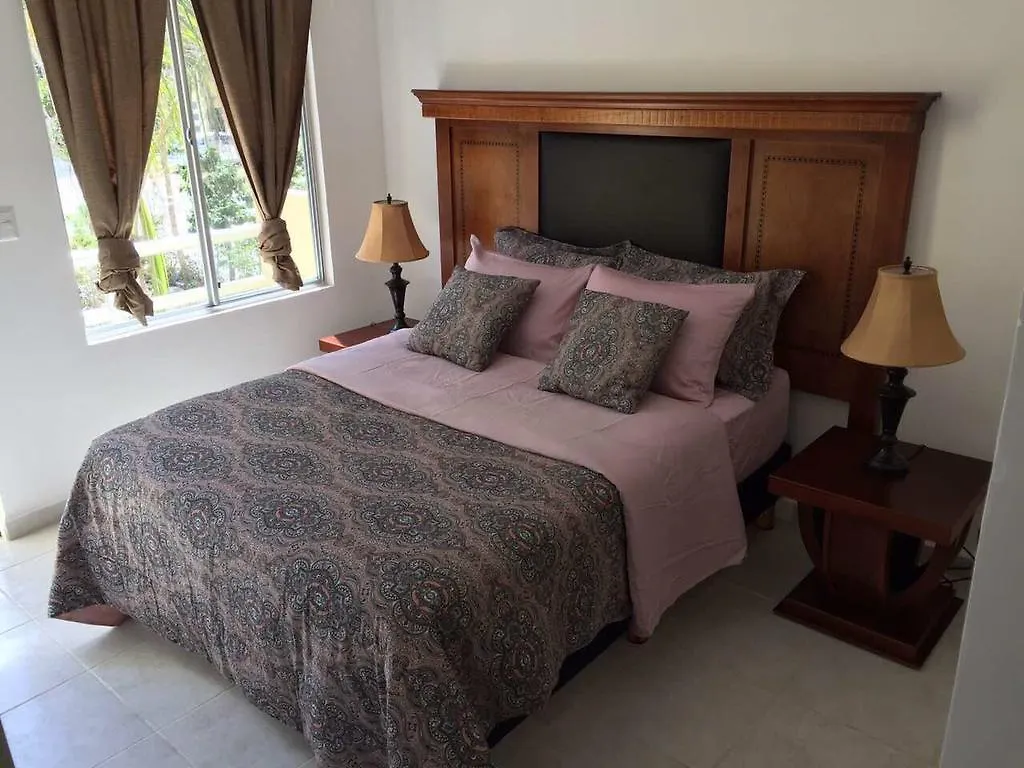 Brisas Puerto Morelos