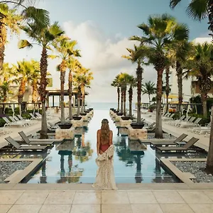 Breathless Riviera Cancun & Spa Пуэрто-Морелос